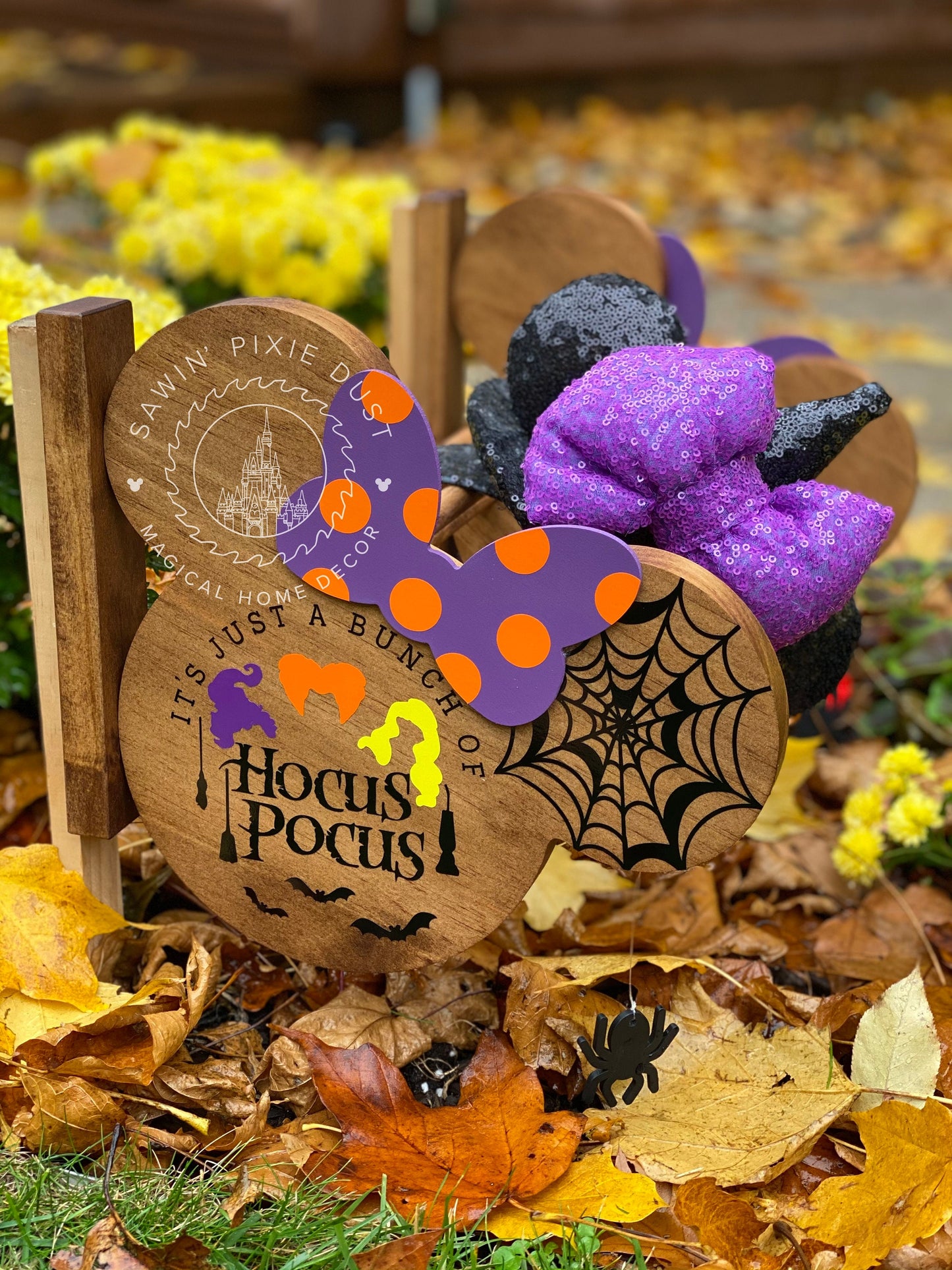 Hocus Pocus - Magical Ear Holder