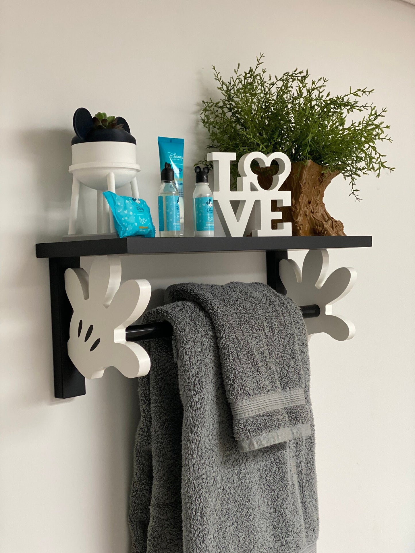 Bathroom Towel Bar and Shelf